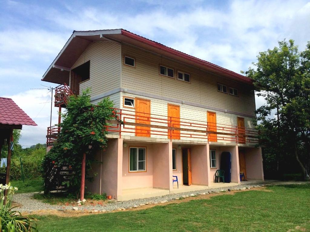 Мини-Отель На Агрба 22А Pizunda Exterior photo